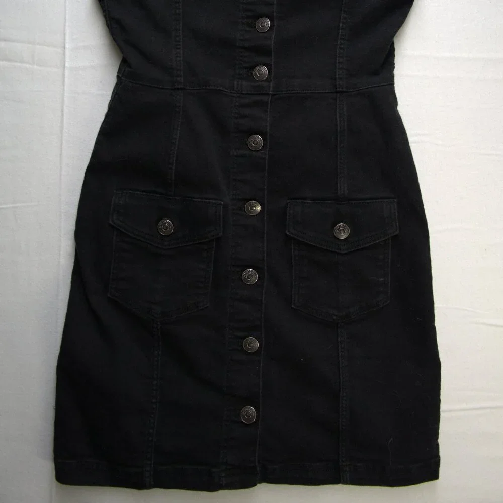 LITTLE BLACK BUTTON UP JEAN DRESS - Divided - Picture 2 of 5
